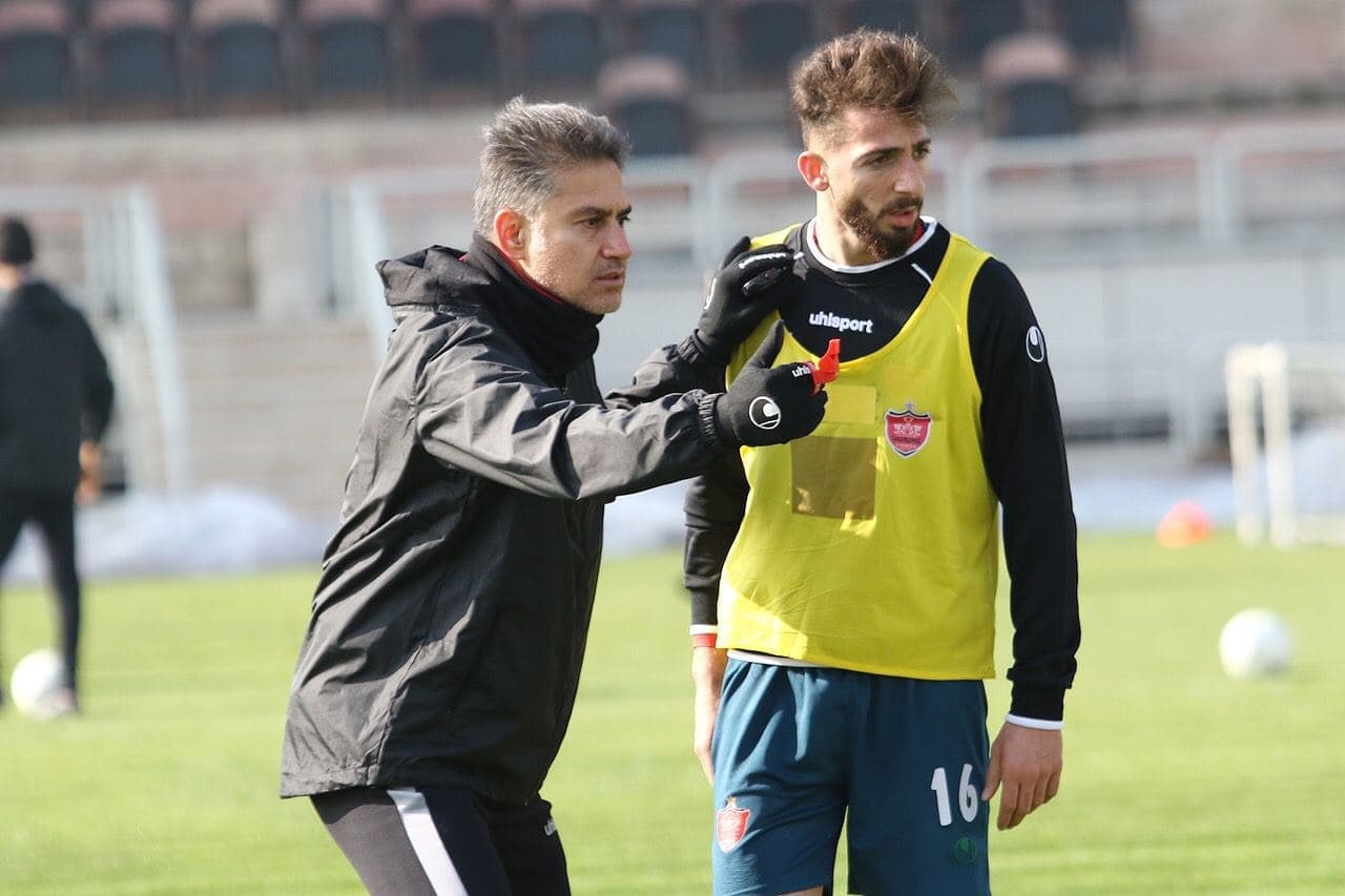 حمید مطهری در اندیشه جذب بازیکنان مازاد پرسپولیس