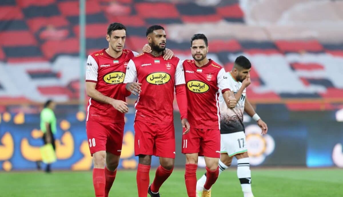 امروز؛ پرداخت قسط اول بازیکنان و مربیان خارجی پرسپولیس