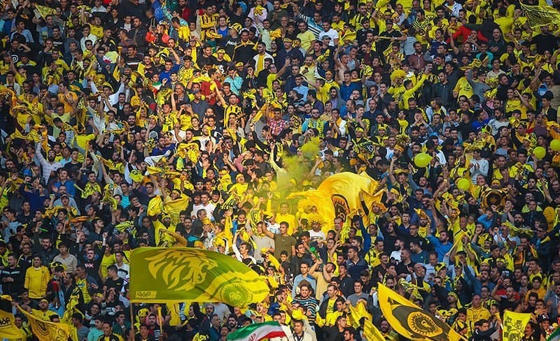 خشم پرسپولیسی ها از کری و شعار هواداران سپاهان؛ این بازی حیثیتی است!