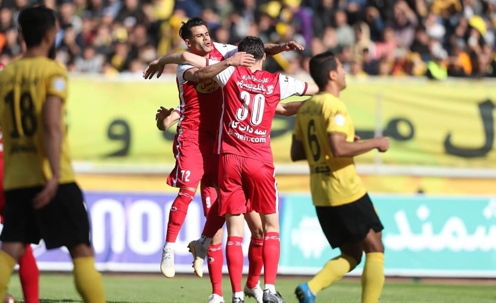 اولین تاثیر برد بزرگ برابر سپاهان؛ گام های بلند پرسپولیس برای پس گرفتن صدر جدول