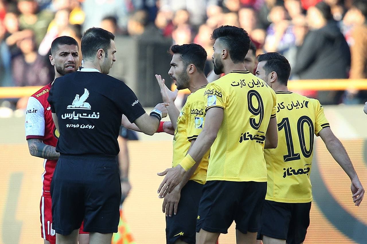 سپاهان صاحب طولانی ترین طلسم دوری از عنوان قهرمانی