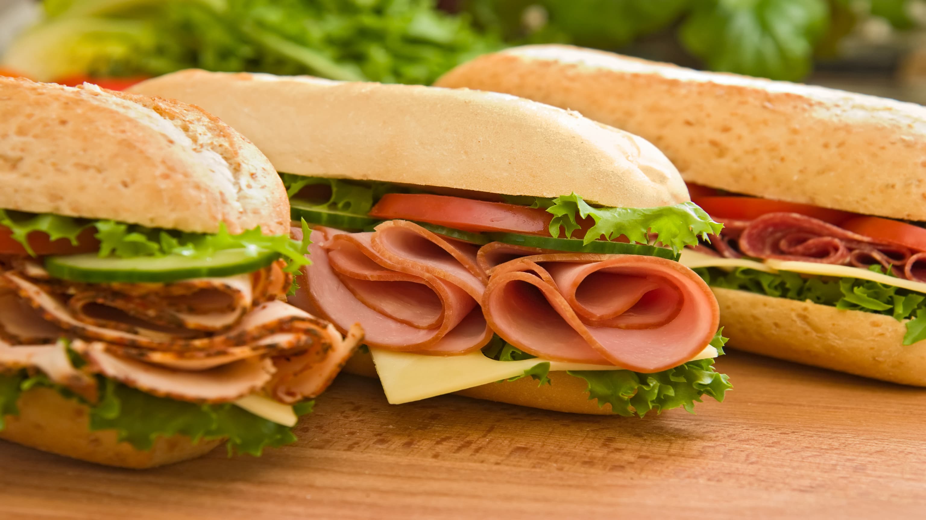 عاشقش بودم الان دیگه نیستم 