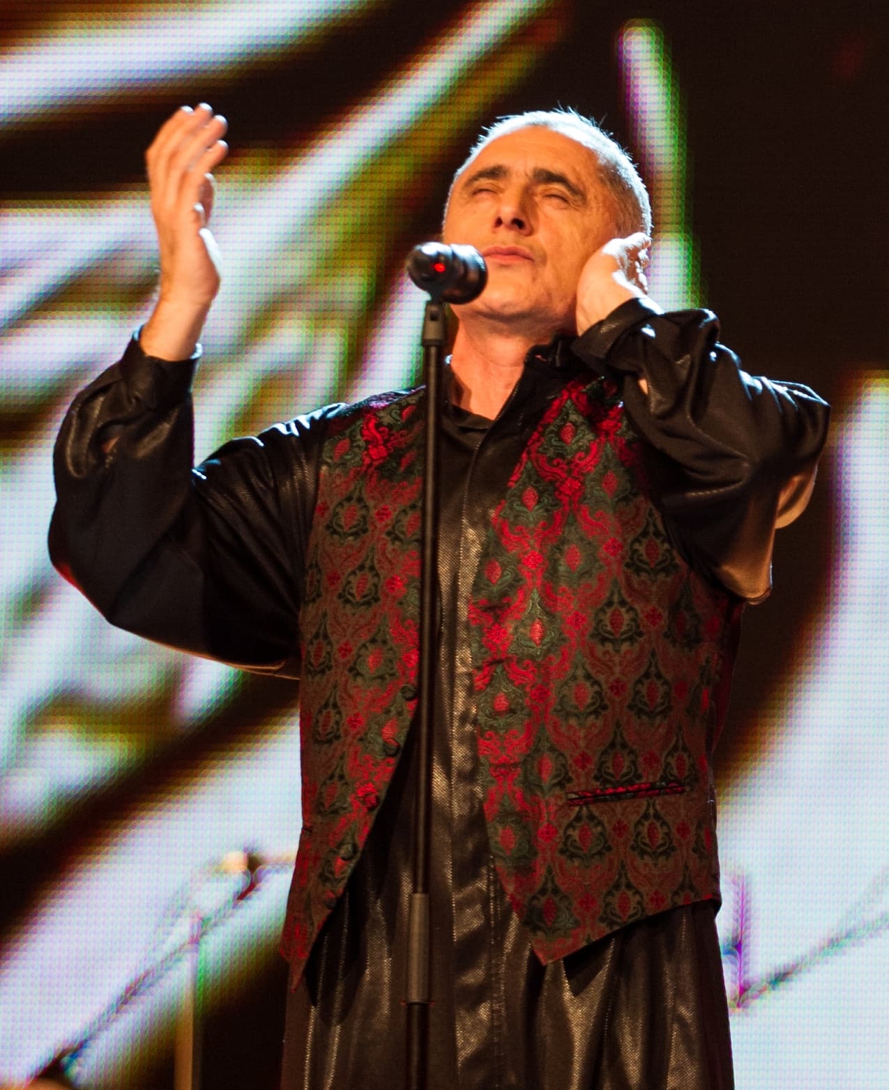 Sari Gelin_Alim Qasımov