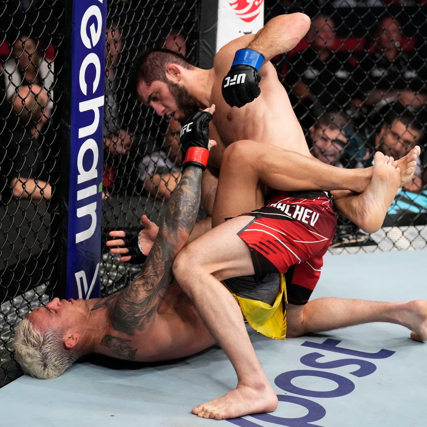UFC/ خرابکاری چارلز اولیویرا در یک فایت تاریخی (یادداشت)