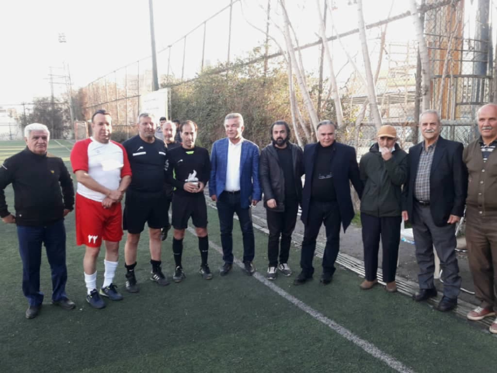 جام پیشکسوتان | باخت استقلال و برد پرسپولیس؛ هاشم حیدری با 5 گل فوران کرد!