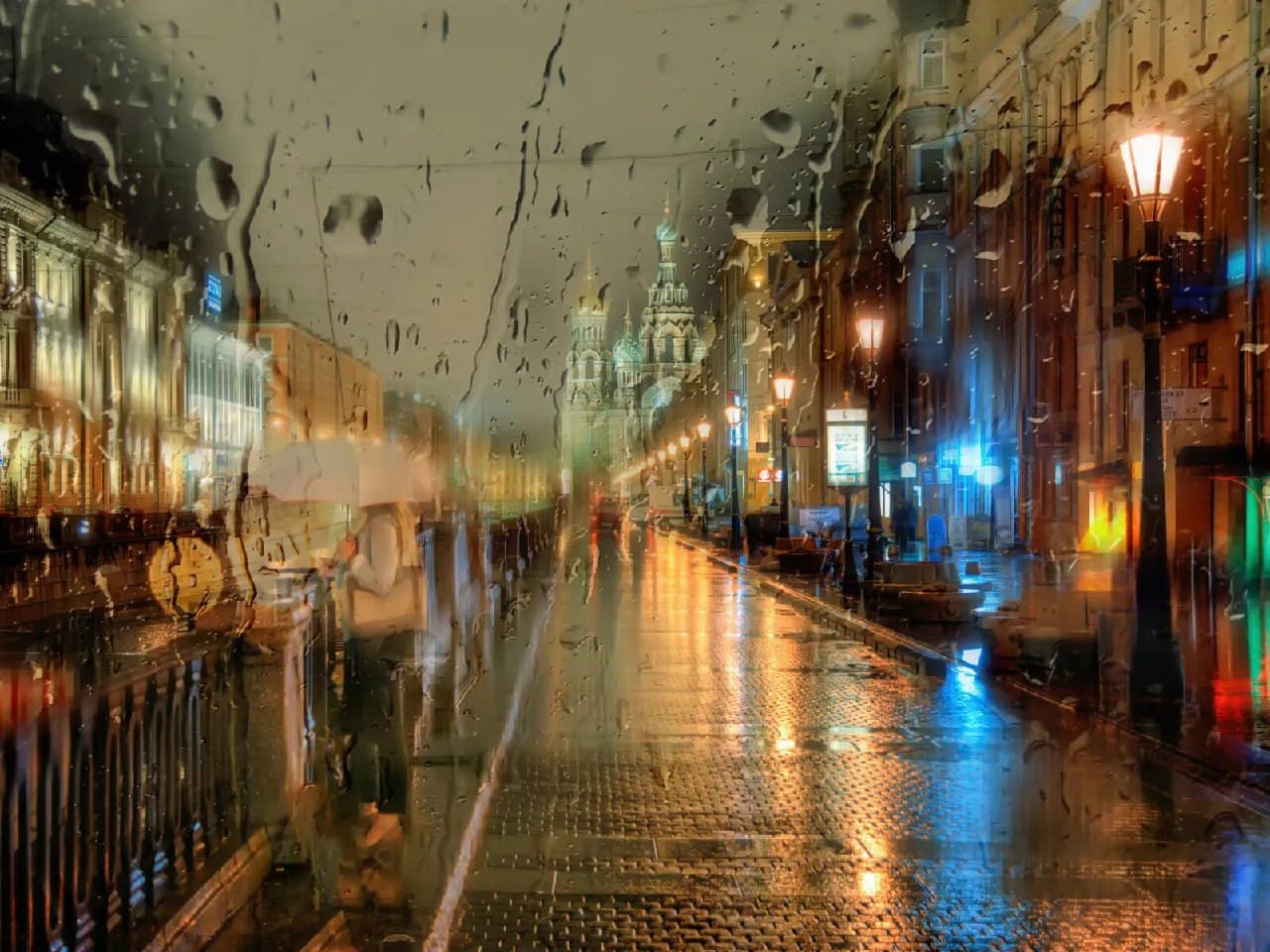 آهنگ بی‌کلام پست‌ راک Thunder In Everyone Of Us