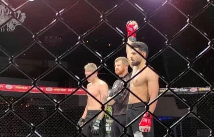 کاراته کایی که برای مبارزه در MMA آماده می شود؛ عبدالملکی: با مربی تیم ملی بوکس تمرین می کنم