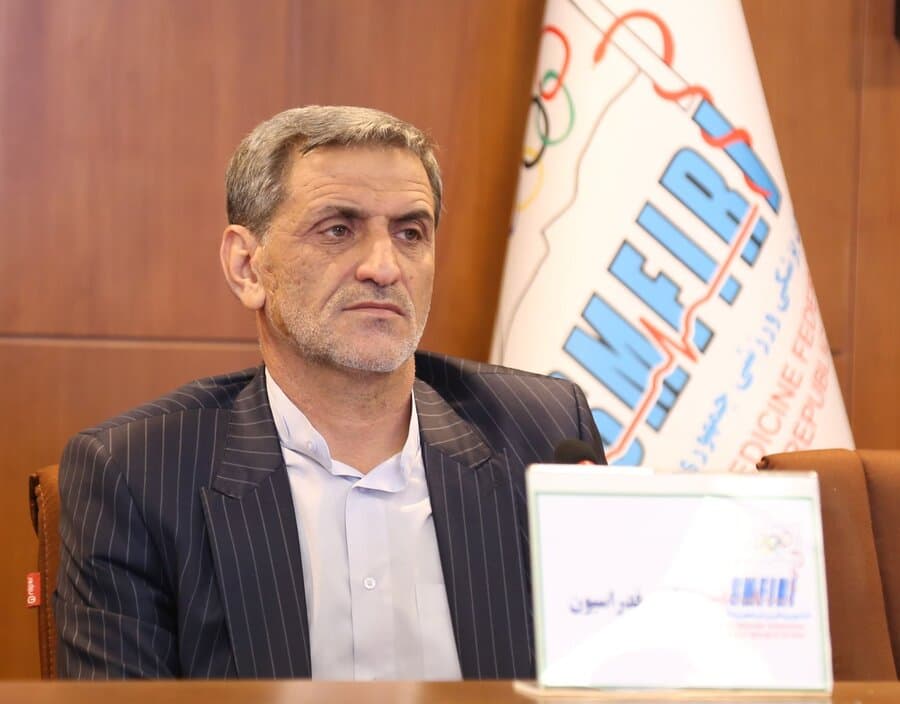 انتقال تدریجی فدراسیون پزشکی – ورزشی به آزادی؛ نوروزی: در ممنوعیت حضور تماشاگران و زنان نقشی نداریم
