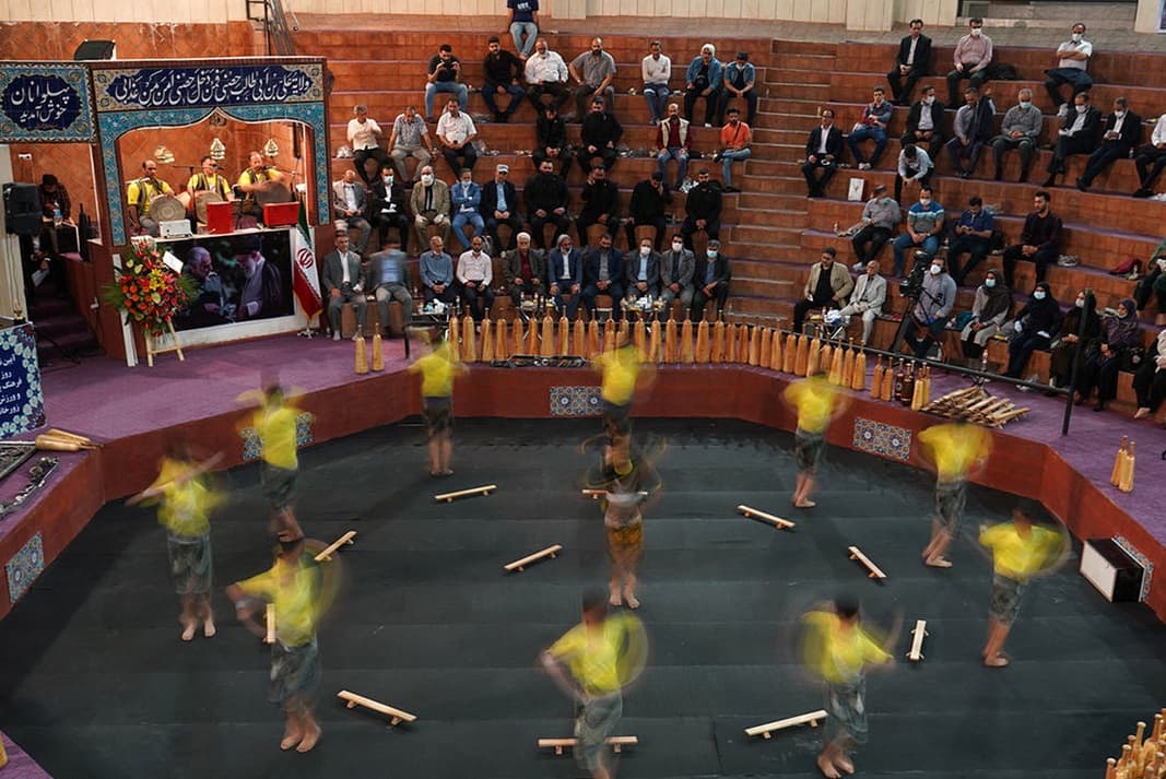 بی‌تفاوتی عجیب مسئولان ایرانی به سرقت بزرگ ورزش پهلوانی/ خروجی ۲ فدراسیون و ۲ وزارت‌خانه؛ صفر مطلق!