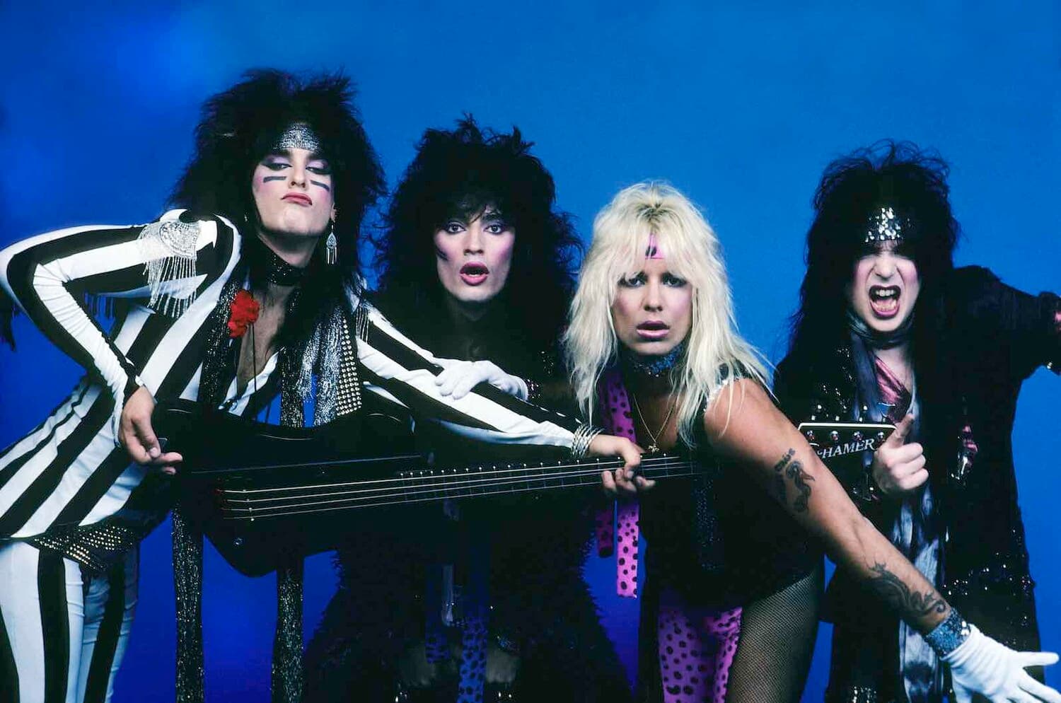 mötley crüe-take me to the top
