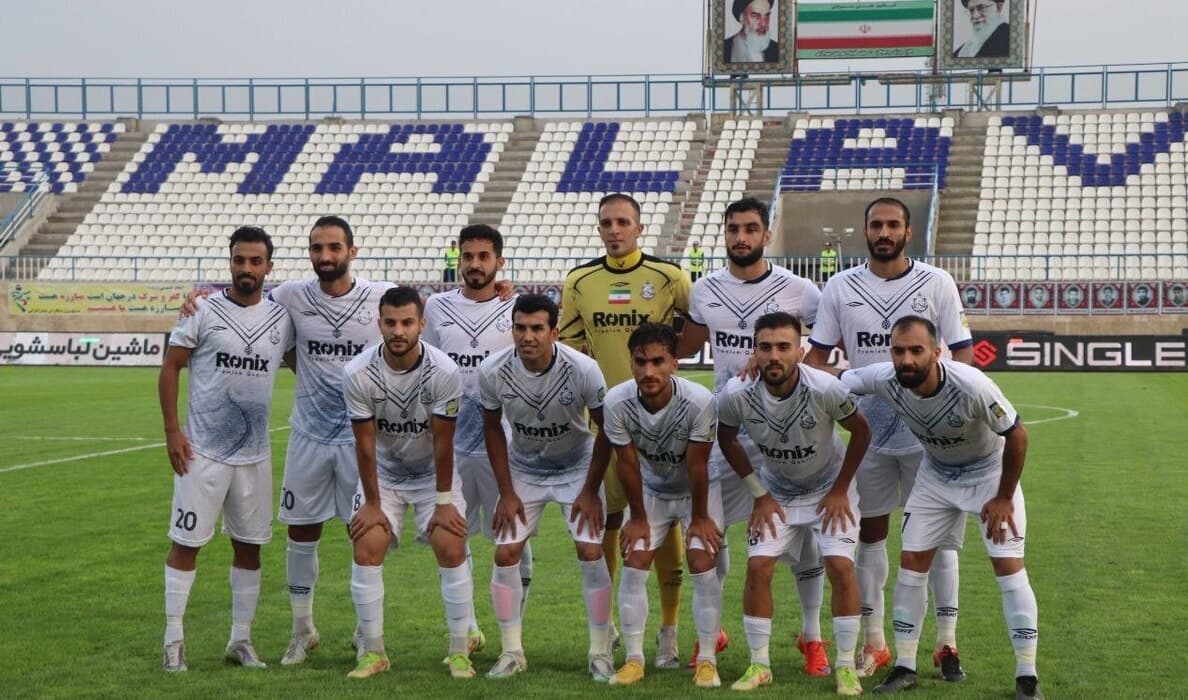 بازیکنان ملوان پیش از بازی با استقلال ممنوع المصاحبه شدند / ادعای یک خبرگزاری