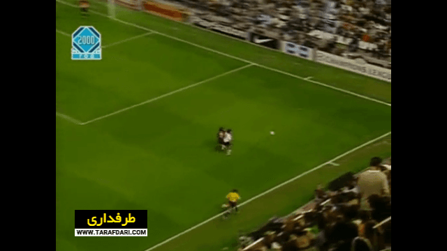 پیروزی 4-1 والنسیا مقابل بارسلونا در لیگ قهرمانان اروپا (2 می، 2000) / فیلم