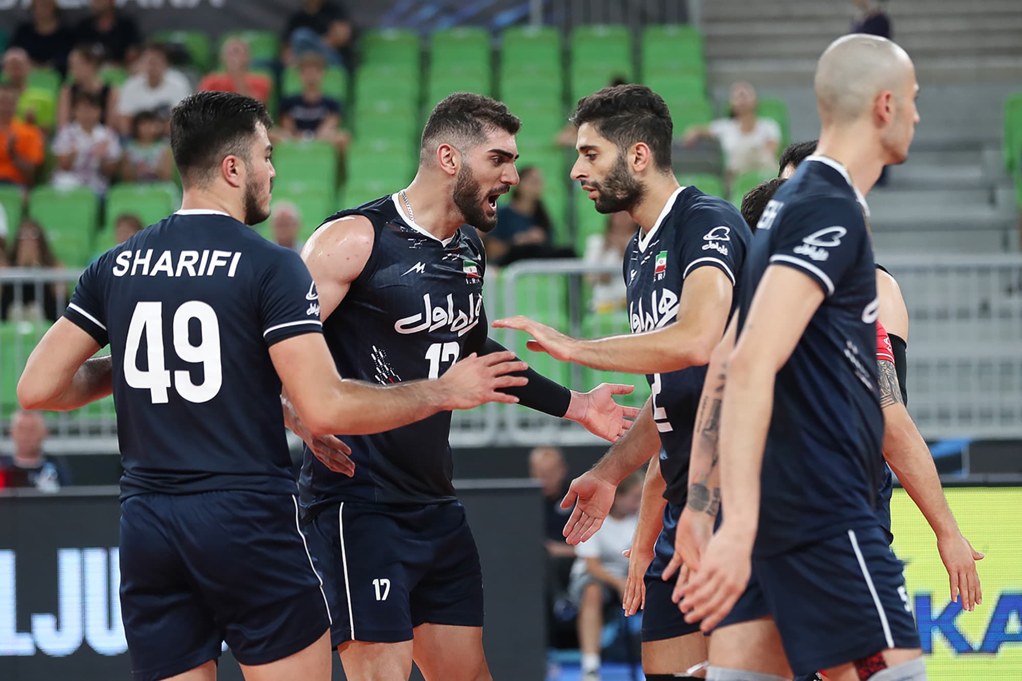 واکنش فدراسیون جهانی به دعوت از غفور و موسوی/ گزارش FIVB از اردوی جدید والیبالیست‌های ایران