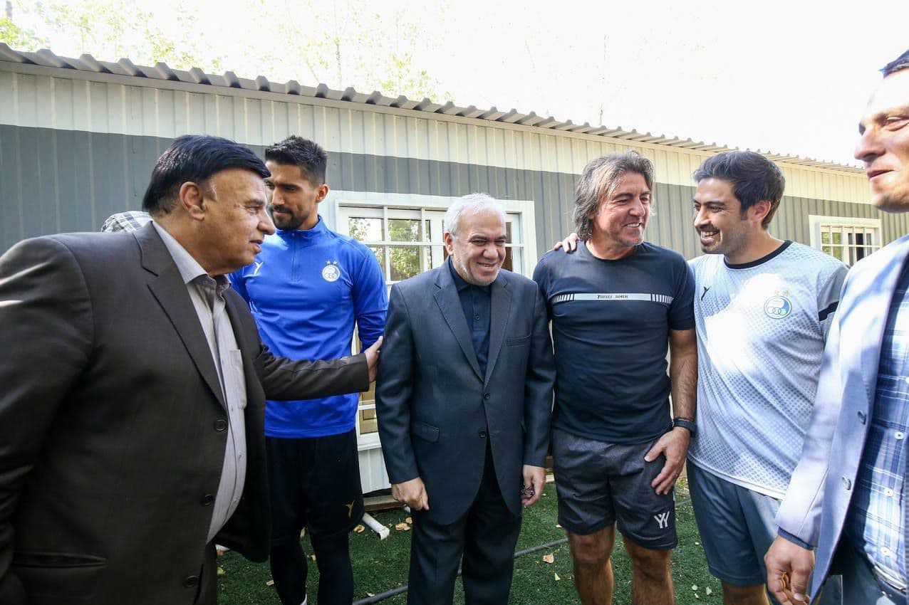 پرویز مظلومی مانع برکناری علی فتح الله زاده از مدیرعاملی استقلال!