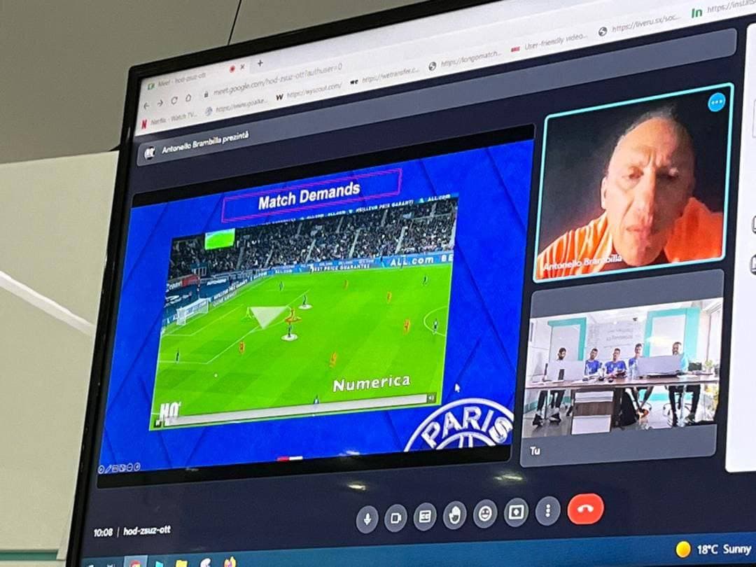 کلاس آنلاین مربی پاری سن ژرمن برای دروازه بان های تیم ملی