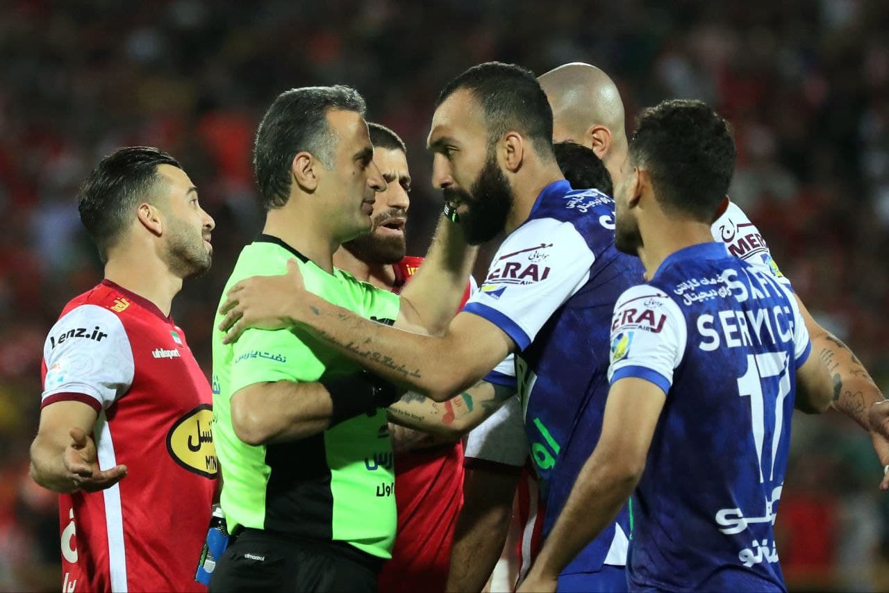 جنجال دقیقه 68 دربی 101؛ پرسپولیس 2 استقلال یک