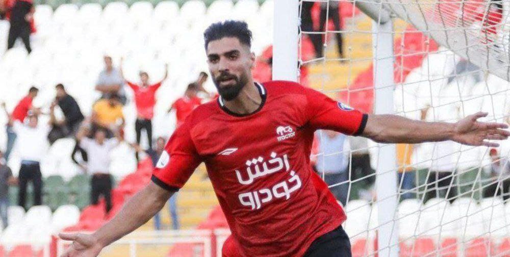 استقلال مبلغ قرارداد رضا اسدی با سپاهان را لو داد؛ 50 میلیارد!