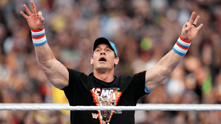 جان سینا در آستانه PPV مانی این د بنک WWE در لندن دیده شد/ عکس