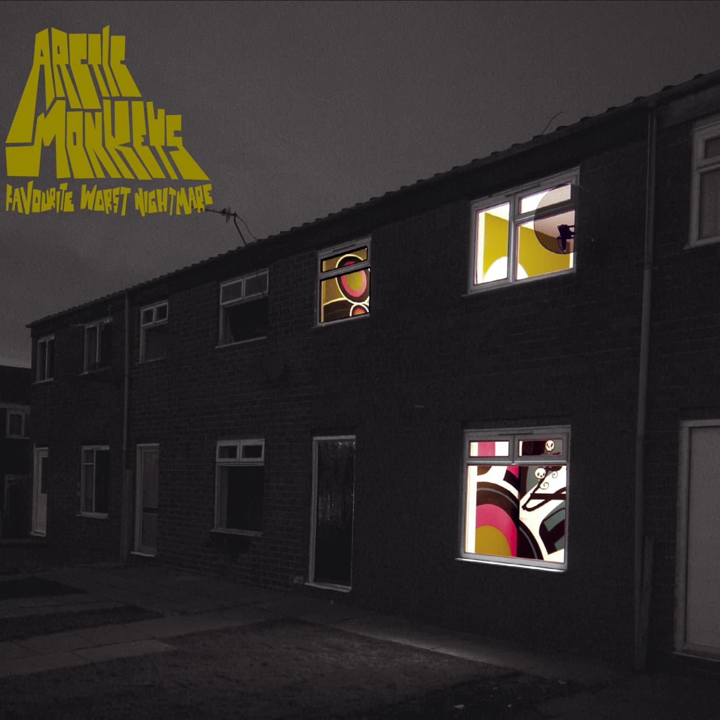 دانلود آهنگ Arctic Monkeys - Teddy Picker