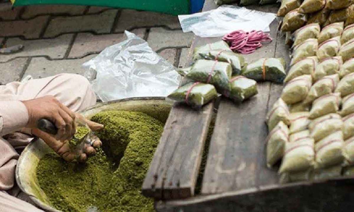عه