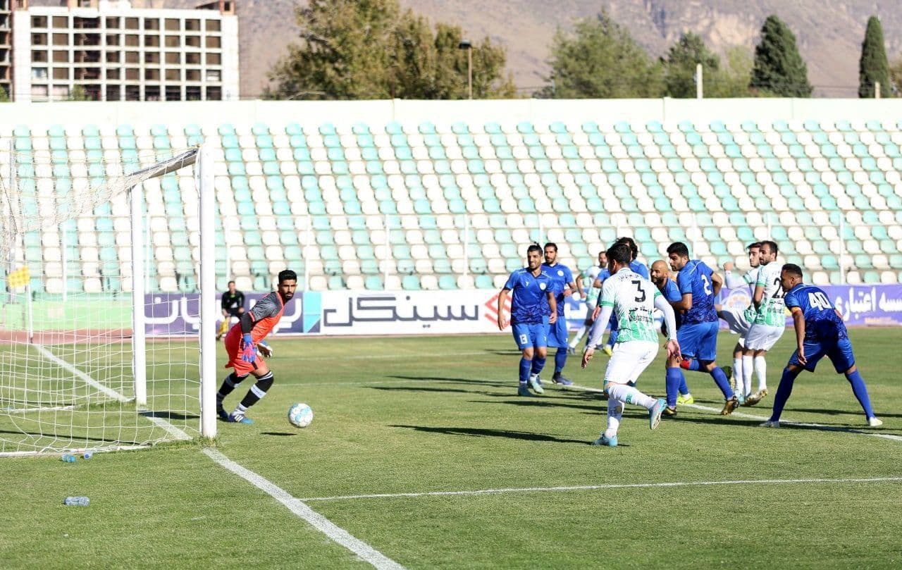 بازیکن استقلال ملاثانی: اگر از ما حمایت می شد می توانستیم مدعی صعود باشیم