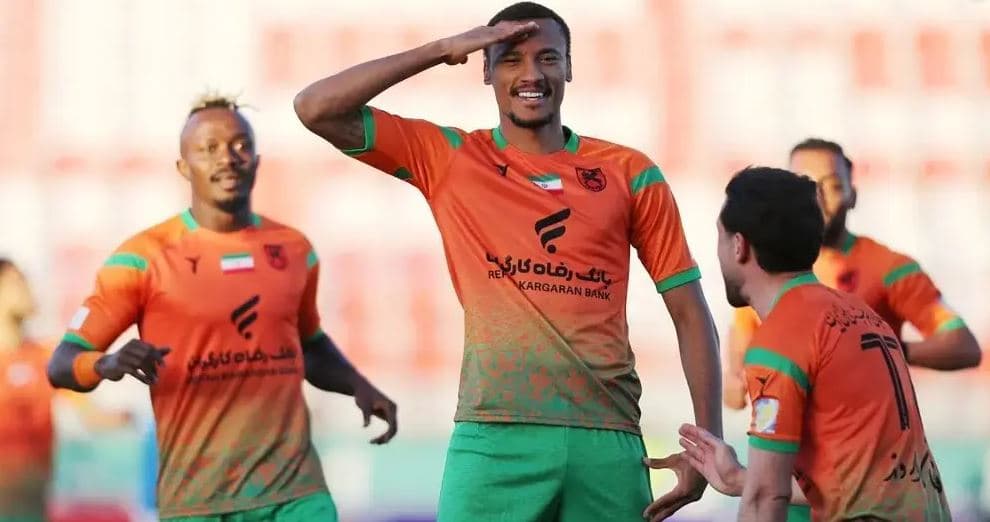 رونمایی از خرید خارجی فولاد؛ جفرسون باهیا راهی اهواز شد!