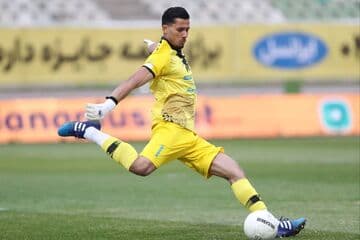 حسن پورحمیدی : بر عکس برادرم پرسپولیسی هستم و دوست دارم به این تیم بروم / حتی اگر ذخیره بیرو شوم!