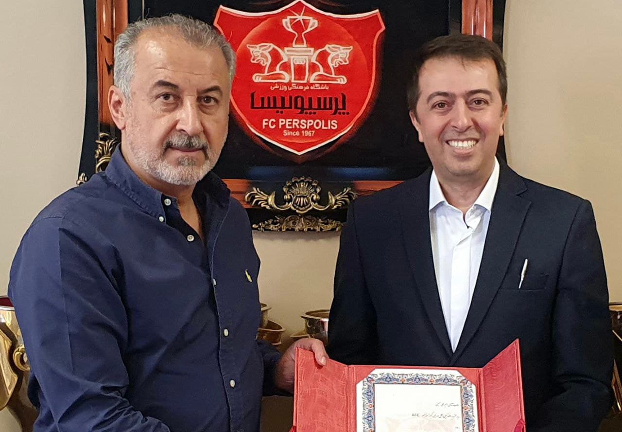 تقدیر رضا درویش از مدیر امور بین ‌الملل پرسپولیس برای پرونده لوکادیا
