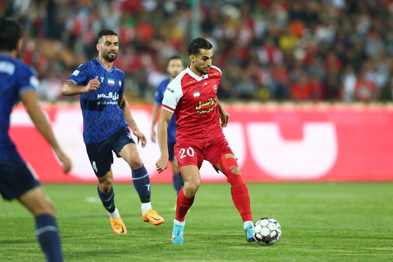 حمله مدیران سپاهان به پرسپولیس با برچسب سه گانه اشتباهات داوری + عکس
