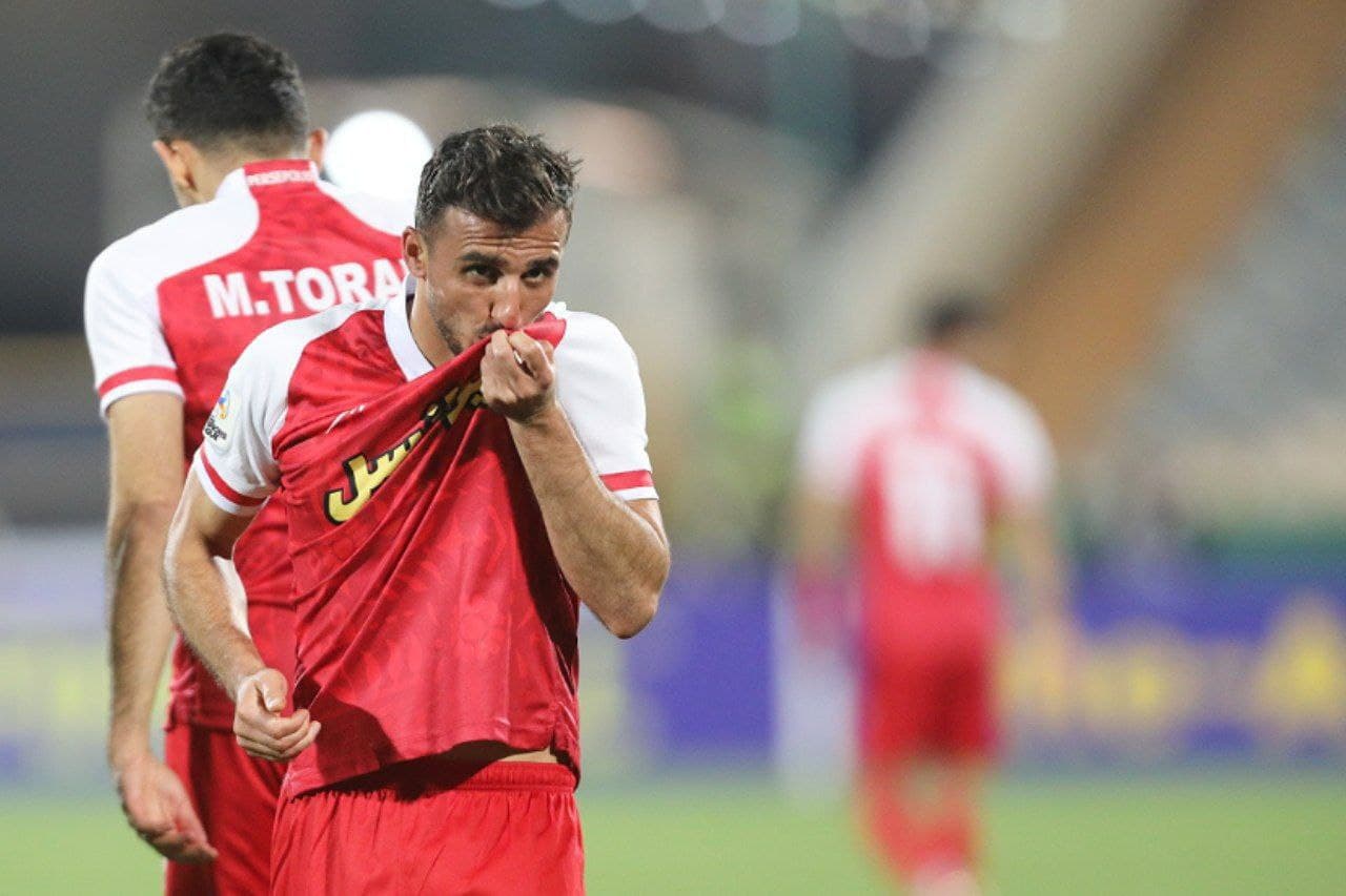 سند سلامت گل دوم پرسپولیس + عکس
