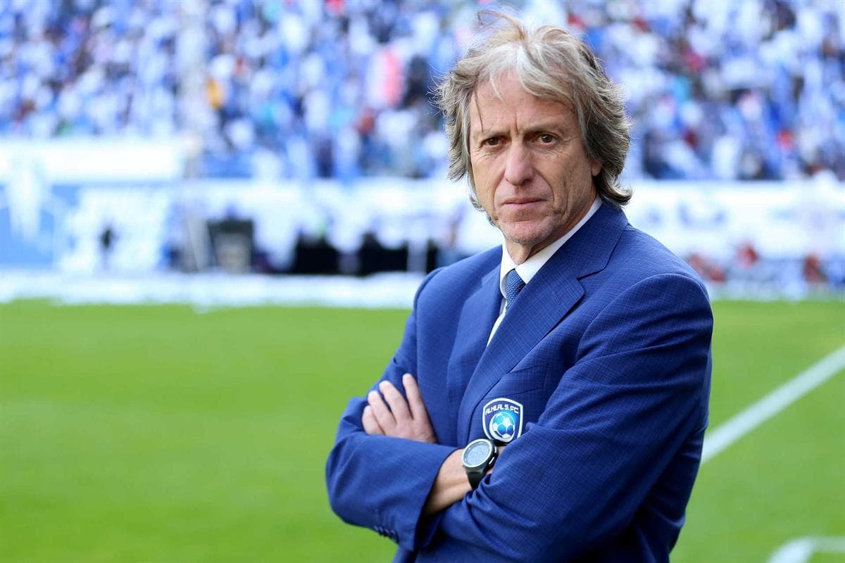 سرمربی الهلال قبل از بازی با نساجی اخراج می شود؟