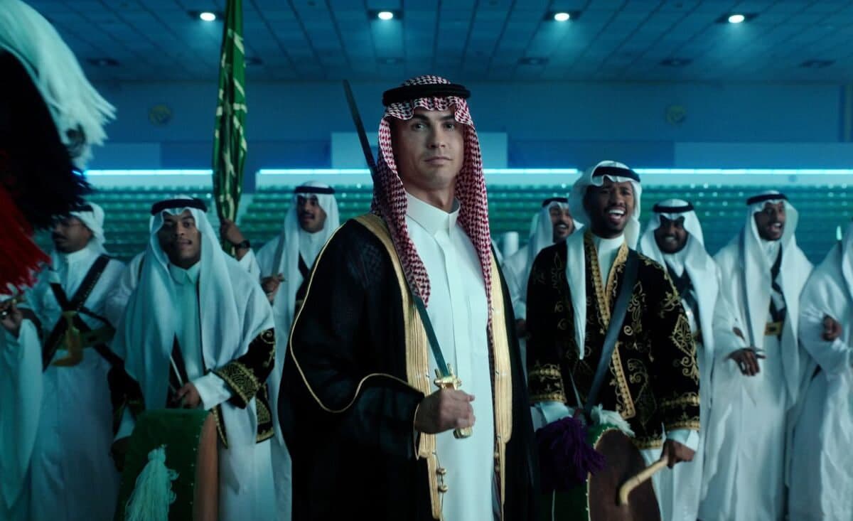 تب و تاب در چین؛ خداحافظی CR7 از دنیای فوتبال در خاک عربستان!