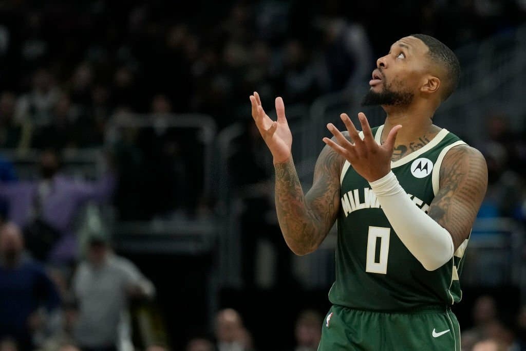 بسکتبال NBA | دلبری لیلرد از هواداران میلواکی