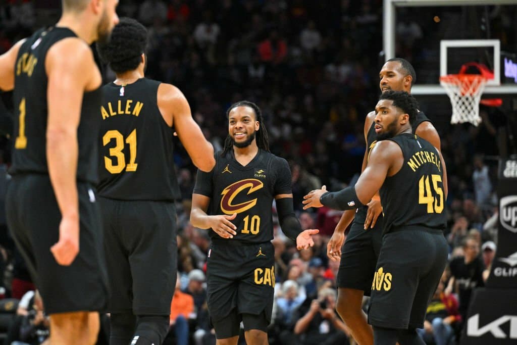 بسکتبال NBA | طلسم هفت ساله وریرز در کلیولند شکسته شد