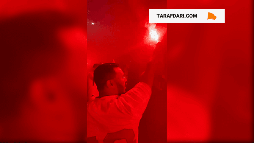آتش بازی و استقبال گسترده هواداران فورتالزا از اتوبوس این تیم پیش از دیدار با کورینتیانس / فیلم