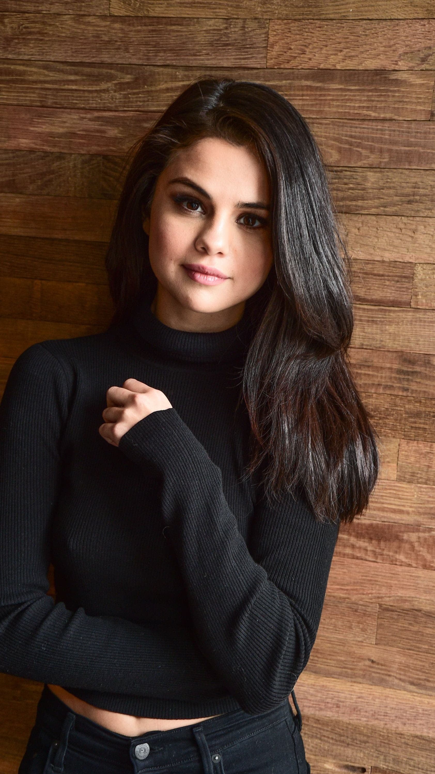 دانلود اهنگ selena gomez slow down
