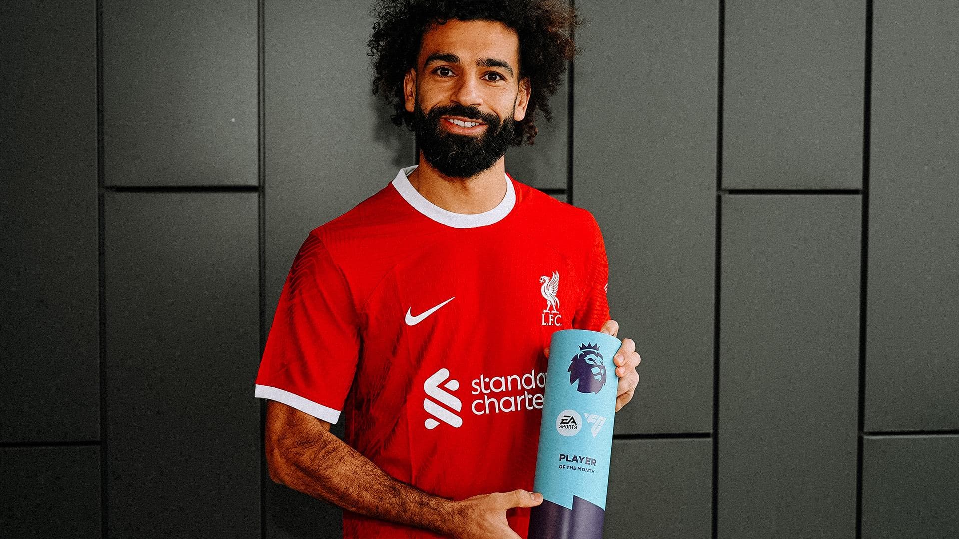 محمد صلاح بهترین بازیکن ماه اکتبر 2023 لیگ برتر انگلیس