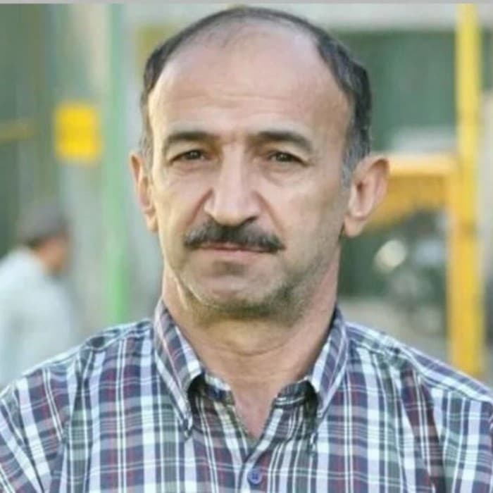 یگانه حرف دوستان در فقدان یک همکار؛ در شادی ها شما را ببینیم آقای رفیق