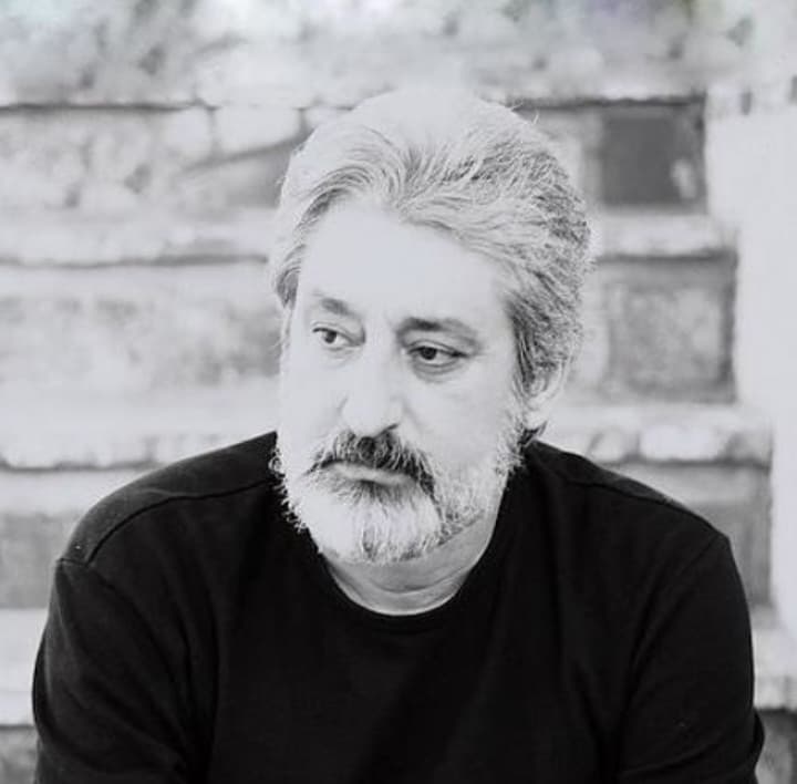 قطعه زیبای خالی رو بشنویم از ابی 