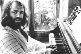 آهنگ زیبای Someday ,Somewhere  از Demis roussos 