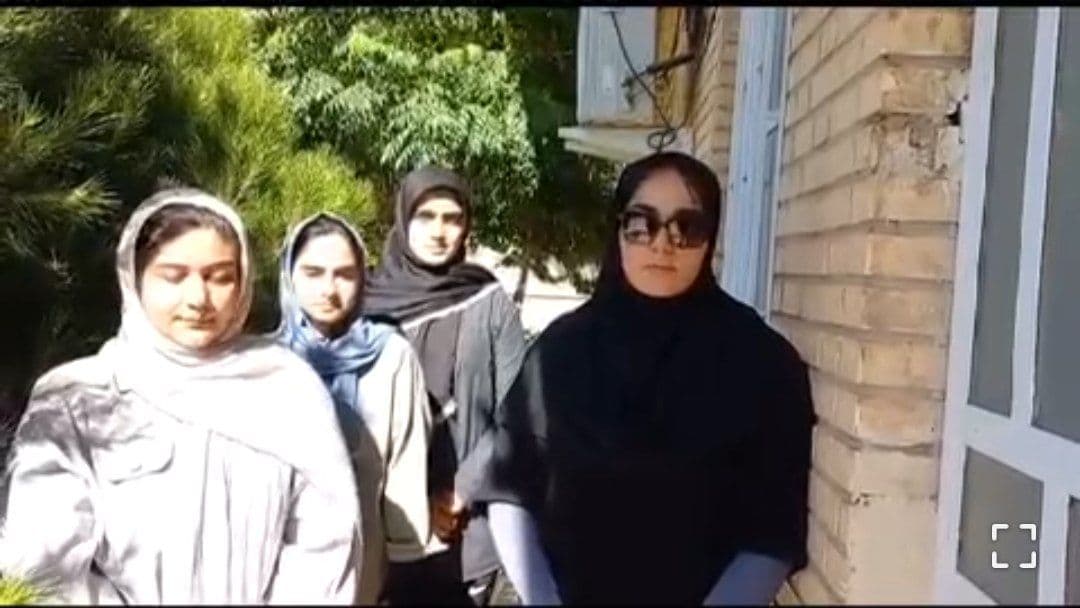 ادامه ورزشکار آزاری در لرستان؛ درهای سالن را به روی قهرمانان دو و میدانی هم بستند!