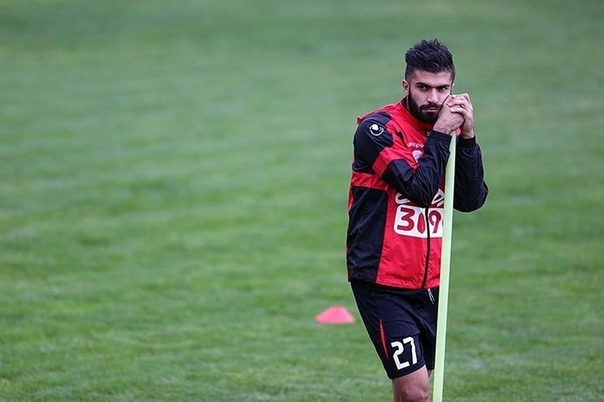 اعتراض بازیکن سابق پرسپولیس به داوری دربی؛ بوی لجن می دهید!