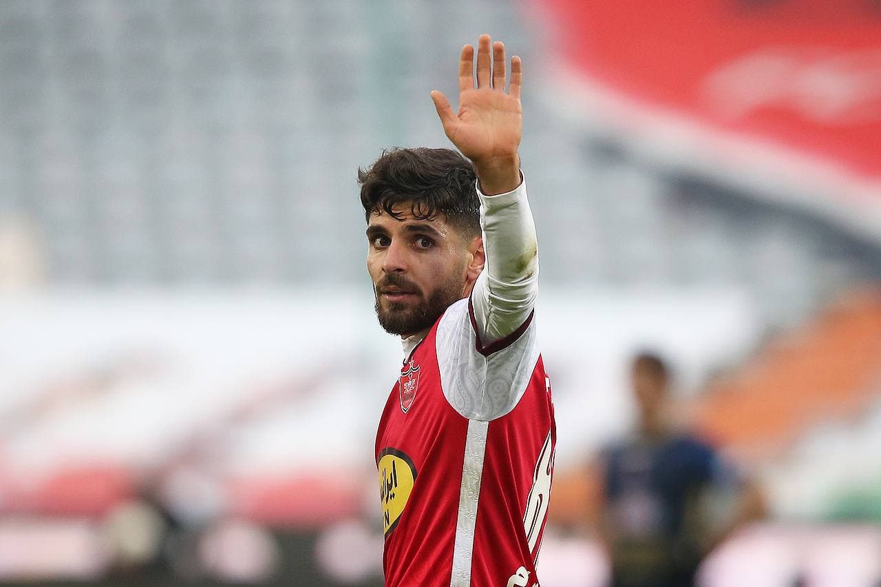کارشناس حقوقی: پرسپولیس در ماجرای محمد عمری دست بالا را دارد