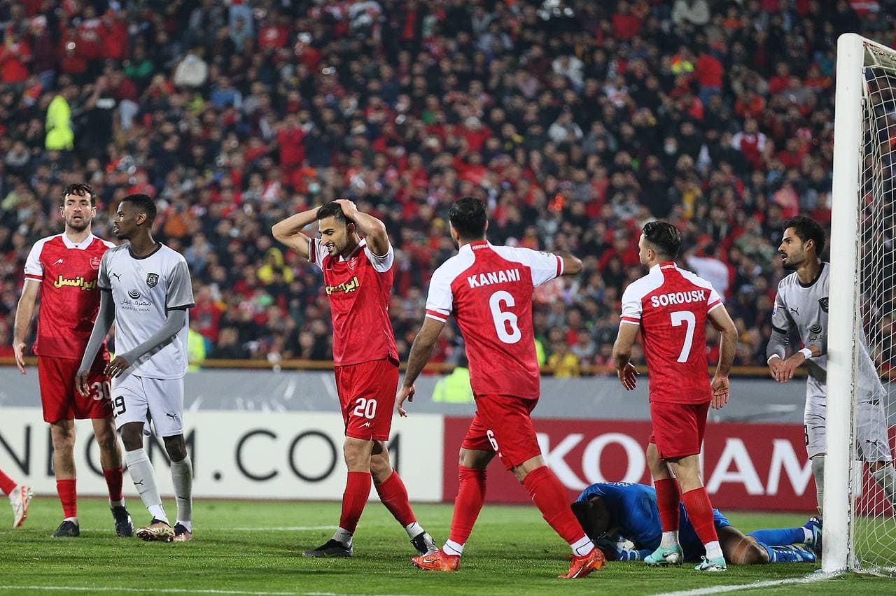 کنایه باشگاه استقلال به حذف پرسپولیس از آسیا + عکس