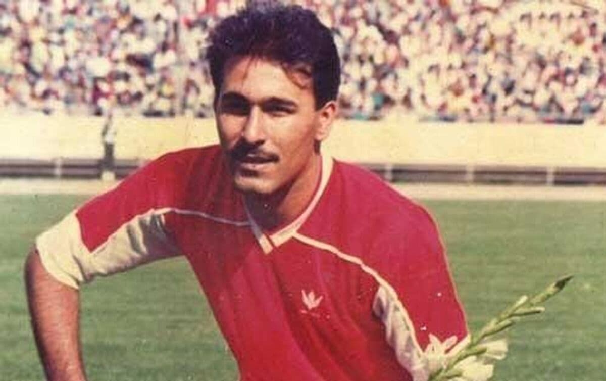 35 سال قبل، فوتبال بخاری نفتی و ستاره هایی که پیت نفت می آوردند!