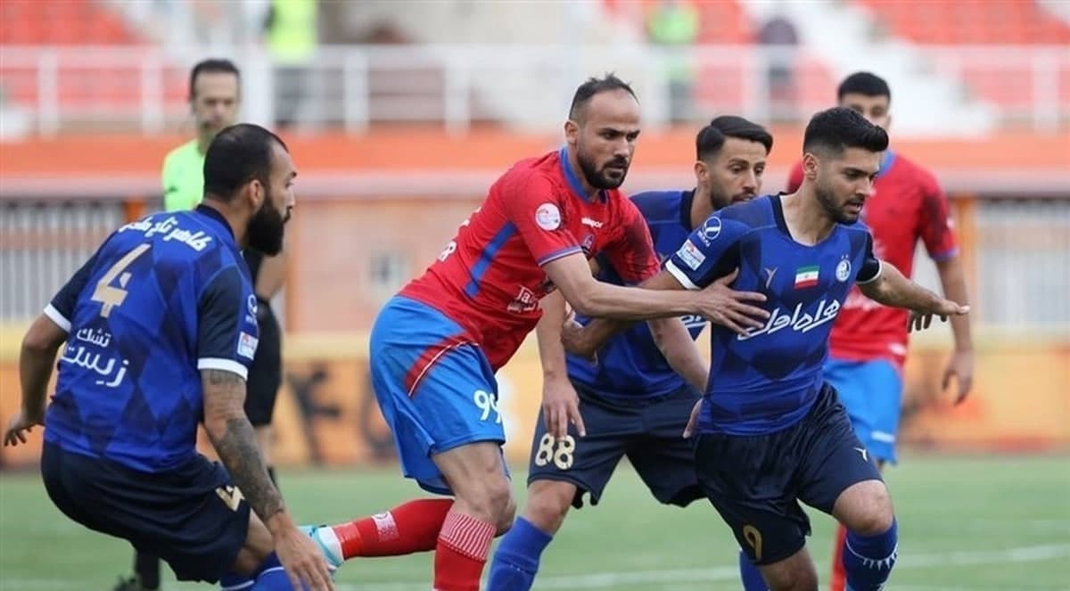 برف، بازی استقلال و نساجی را لغو می‌کند؟