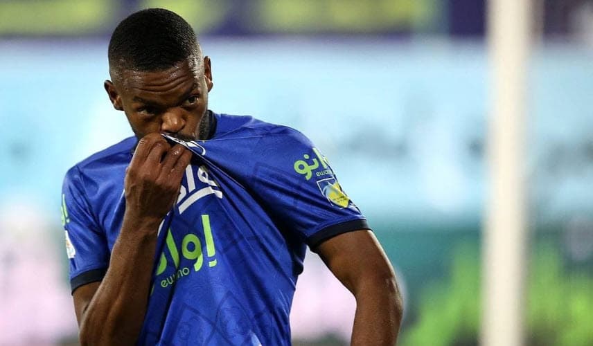 فاصله 9 تایی خارجی های پرسپولیس برابر خارجی های استقلال در تاریخ دربی