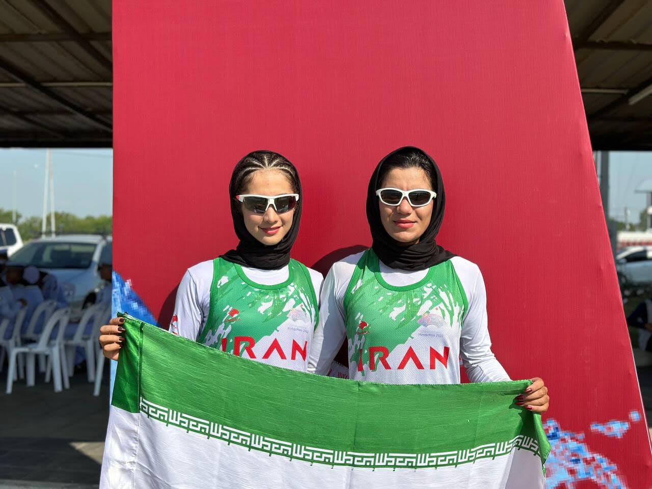 دختران قایقران ایران در روئینگ جوانان آسیا طلایی شدند