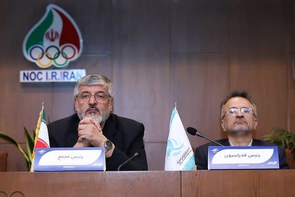 محمدرضا داورزنی رسما از فدراسیون والیبال جدا شد