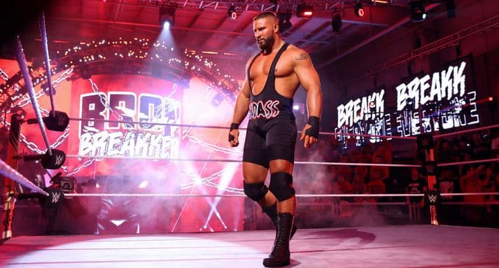 آیا جانشین براک لزنر به اسمکدان اضافه می شود؟ /اخبار WWE